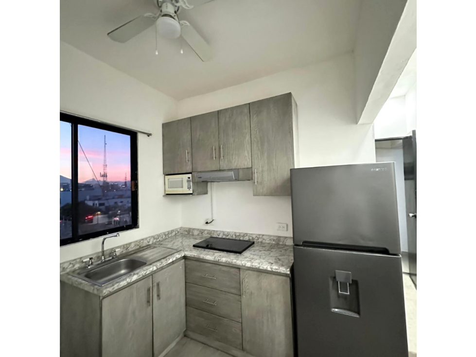Renta Departamento Amueblado $14,805 cerca TEC MTY | Col. Roma — foto 2