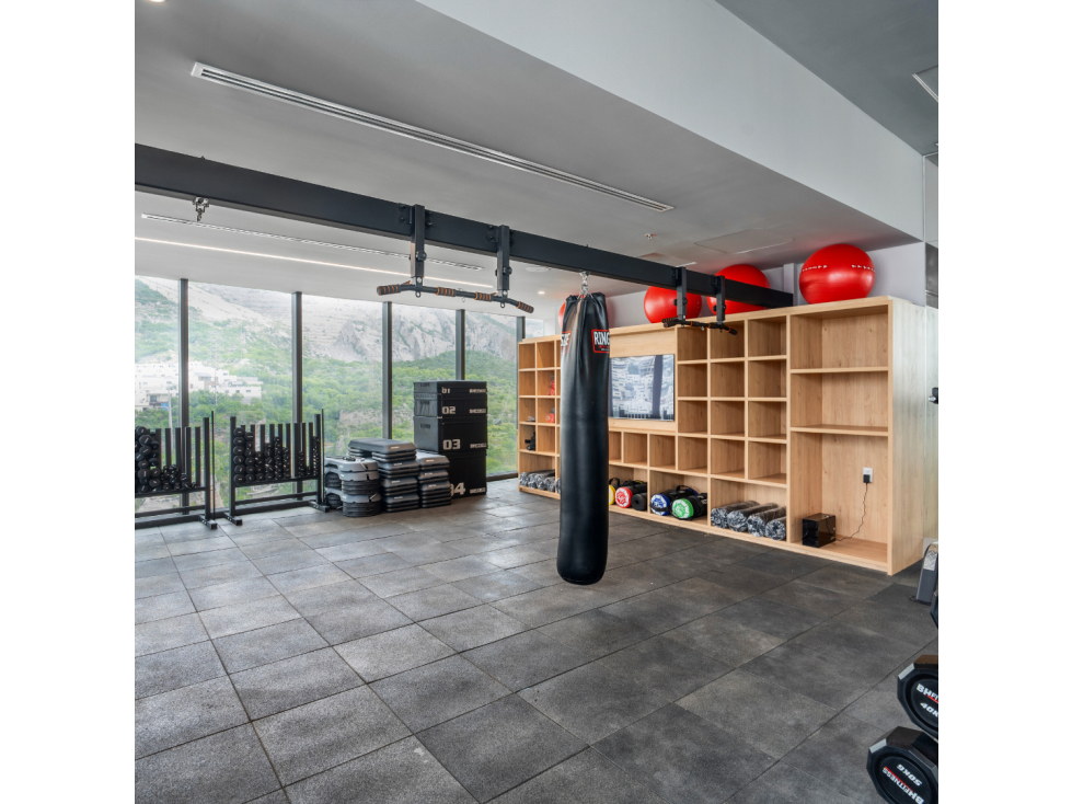 Departamento Familiar en Venta: 3 Recámaras en Santa María, Monterrey