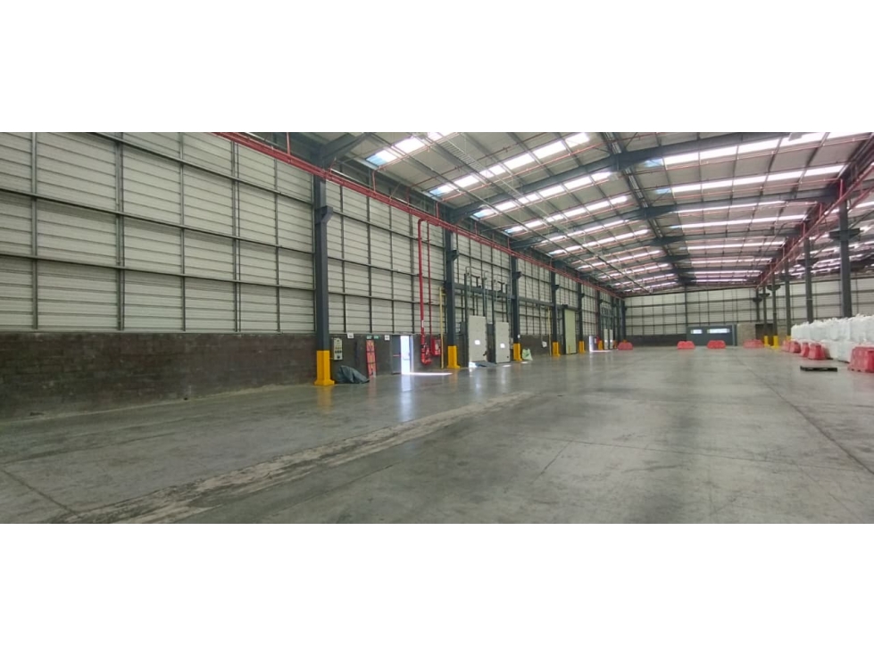 BODEGA ARRIENDO 5.511 M2 PARQUE INDUSTRIAL EN GACHANCIPA, CUND. - 4