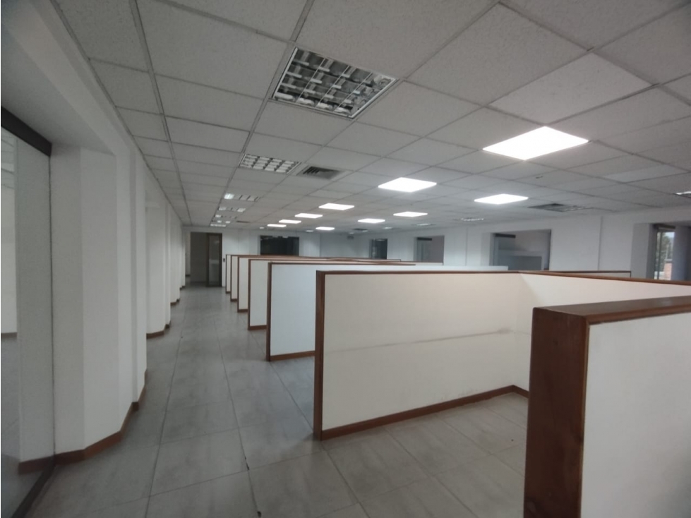 ARRIENDO OFICINA 900M2 GUAYMARAL SECTOR NORTE BOGOTA D.C — foto 6