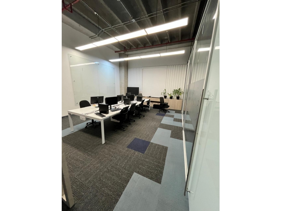ARRIENDO OFICINA 529 M2 EN CENTRO EMPRESARIAL AV DORADO, BOGOTA D.C