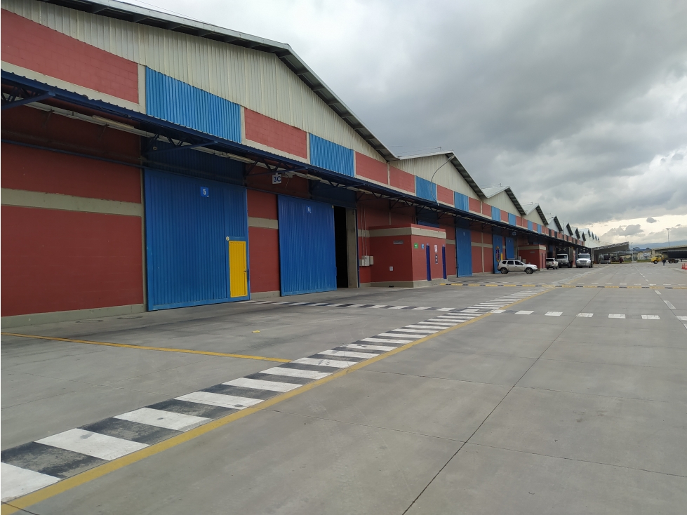 BODEGA ARRIENDO 3750 M2 PARQUE INDUSTRIAL IDEAL PARA ALMACENAMIENTO. - 3