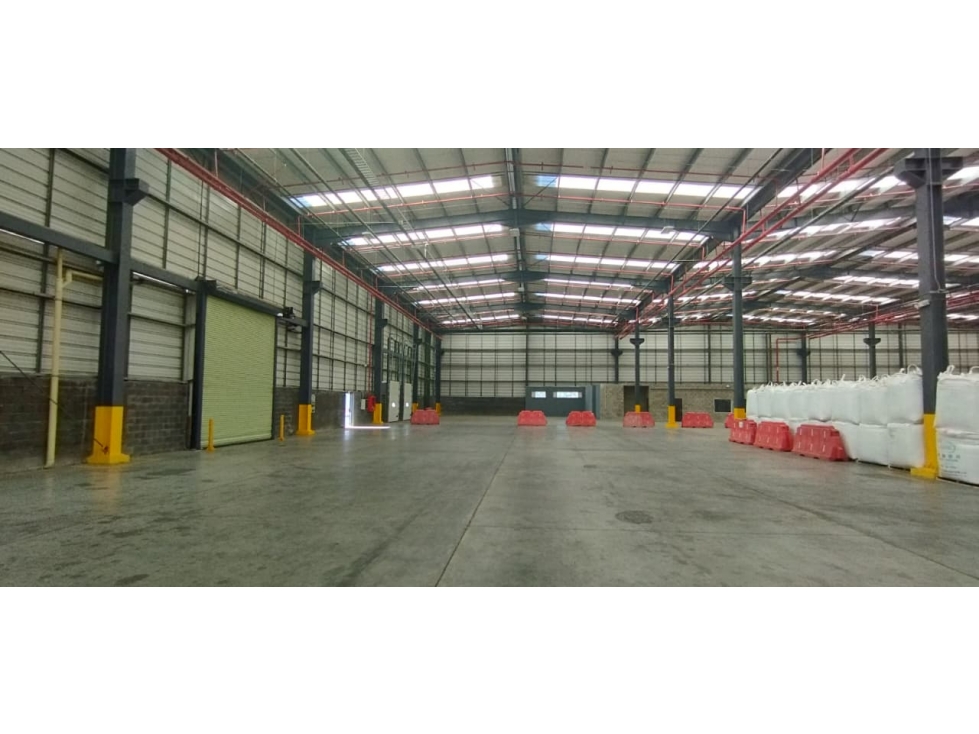 BODEGA ARRIENDO 5.511 M2 PARQUE INDUSTRIAL EN GACHANCIPA, CUND. - 3