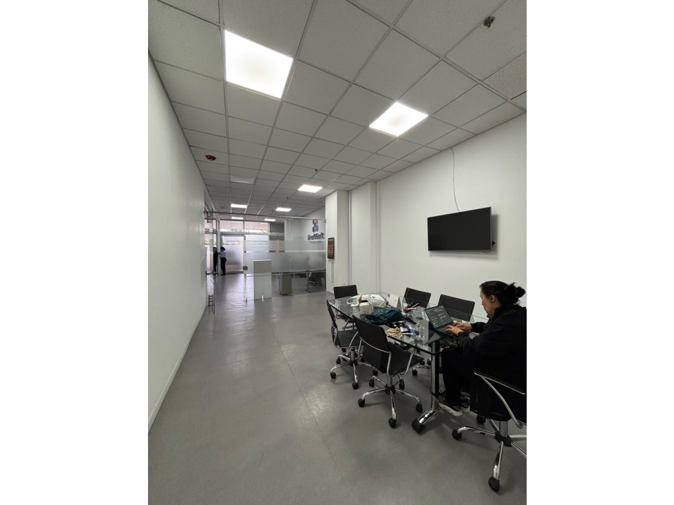 ARRIENDO OFICINA 100.02 M2 CENTRO EMPRESARIAL AV DORADO, BOGOTA D.C — foto 6