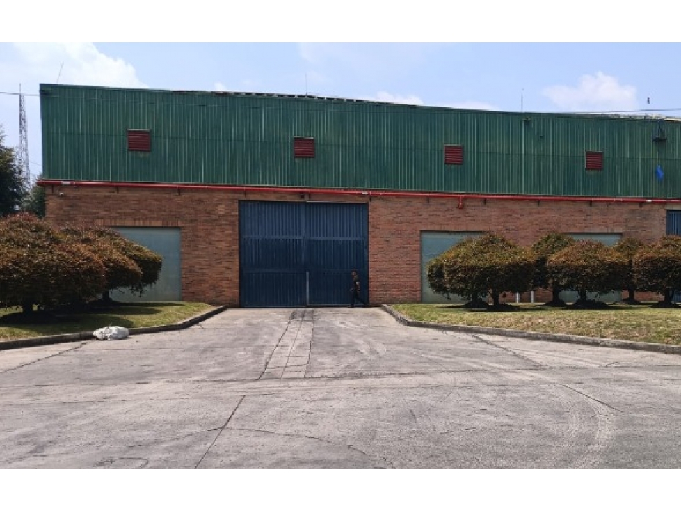 ARRIENDO BODEGA FUNZA PARQUE INDUSTRIAL.CUND. AREA 1577M2 - 3