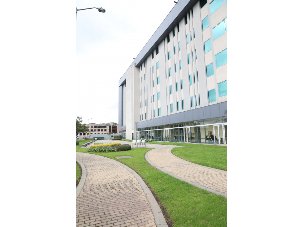 ARRIENDO OFICINA 351 M2 CENTRO EMPRESARIAL AV DORADO, BOGOTA D.C — foto 4