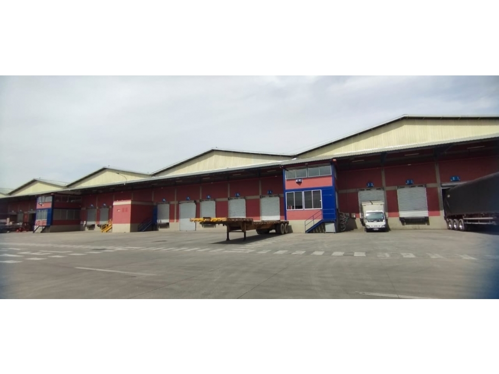 ARRIENDO BODEGA 2.550 M2 MADRID, CUND 5 MUELLES PARQUE INDUSTRIAL - 2