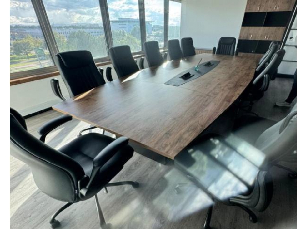 ARRIENDO OFICINA 290 M2 EN CENTRO EMPRESARIAL AV DORADO, BOGOTA D.C — foto 2