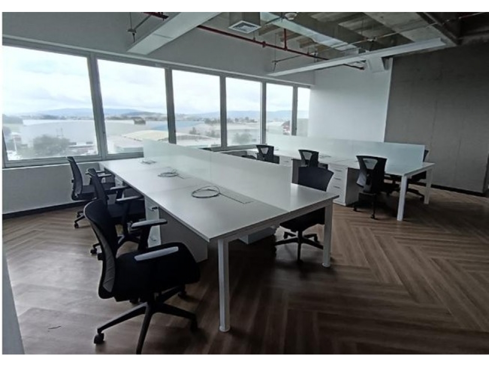 ARRIENDO OFICINA 196.67M2 CON PUESTOS DE TRABAJO, BOGOTA D.C — foto 5