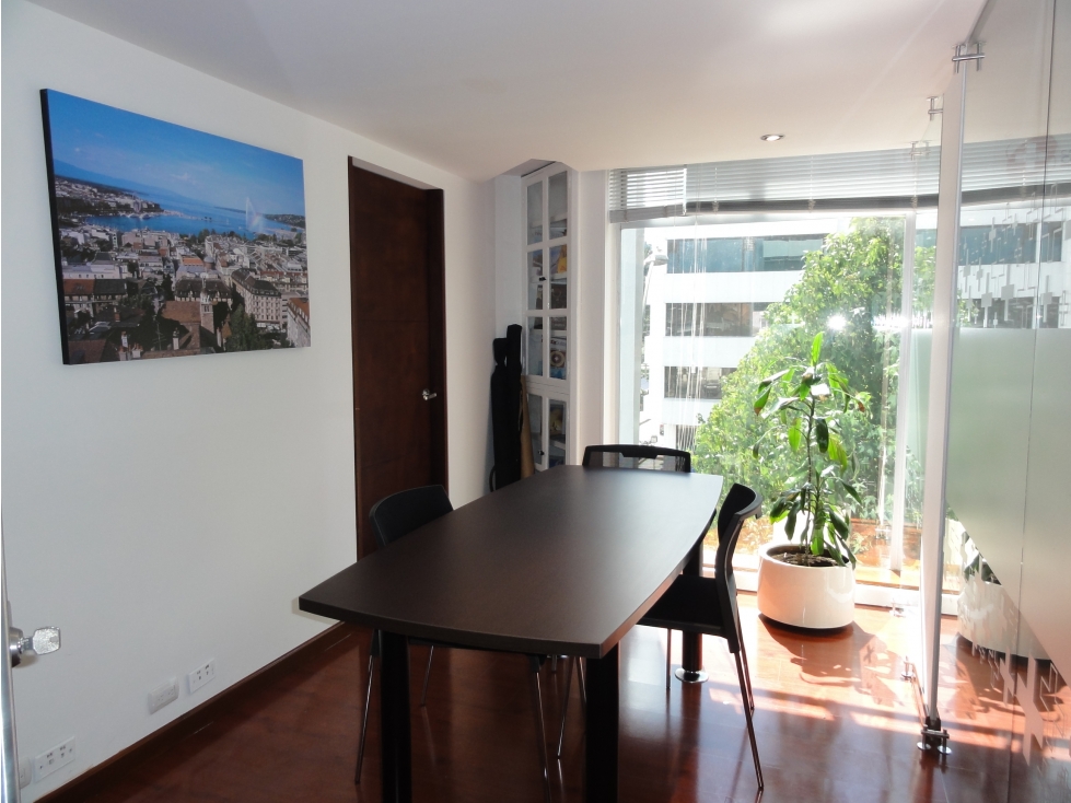 VENTA OFICINA 64.62 M2 SECTOR CHICO, BOGOTA D.C - 1