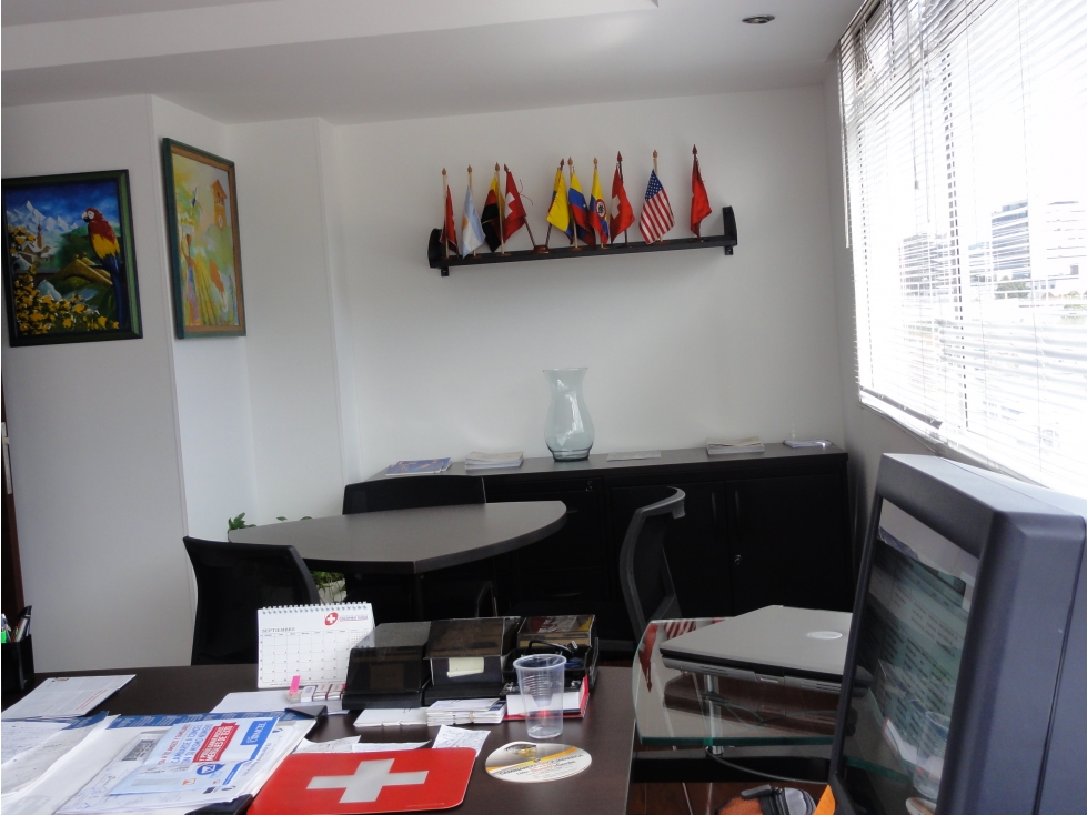 VENTA OFICINA 64.62 M2 SECTOR CHICO, BOGOTA D.C - 2