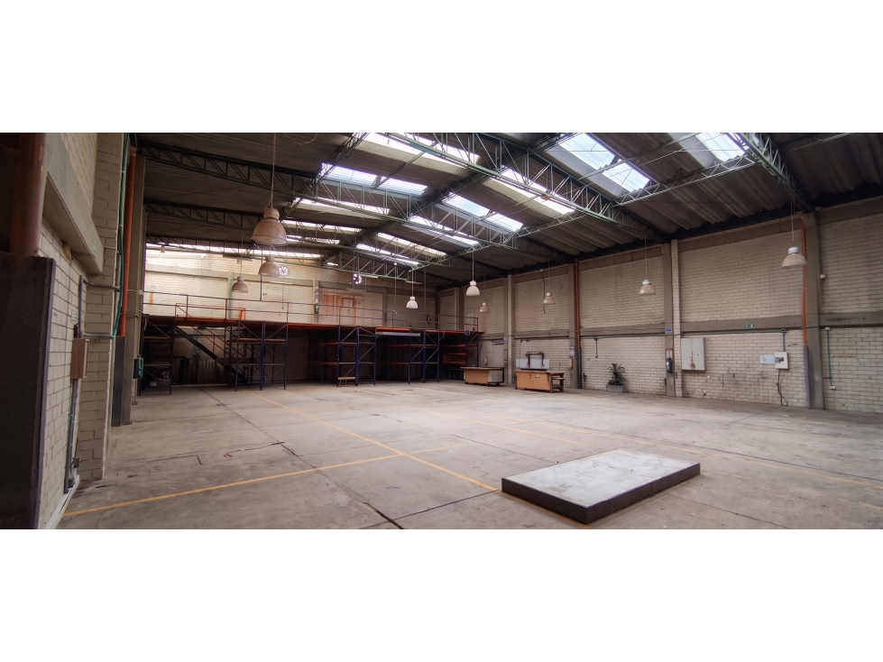 ARRIENDO BODEGA USAQUEN ZONA NORTE BOGOTÁ D.C 100 KVA — foto 4