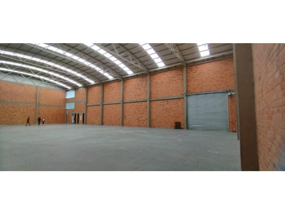 ARRIENDO BODEGA CARGA ELECTRICA EN PARQUE INDUSTRIAL. - 4