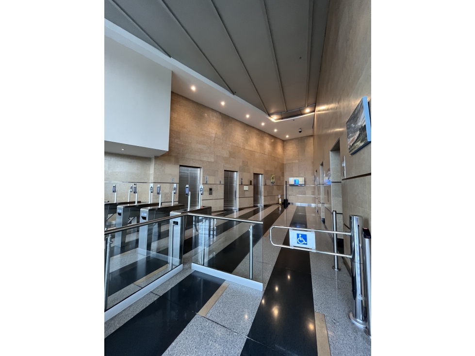 ARRIENDO LOCAL TERRAZA CON AREA 675 M2 CENTRO COMERCIAL BOGOTÁ D.C — foto 6