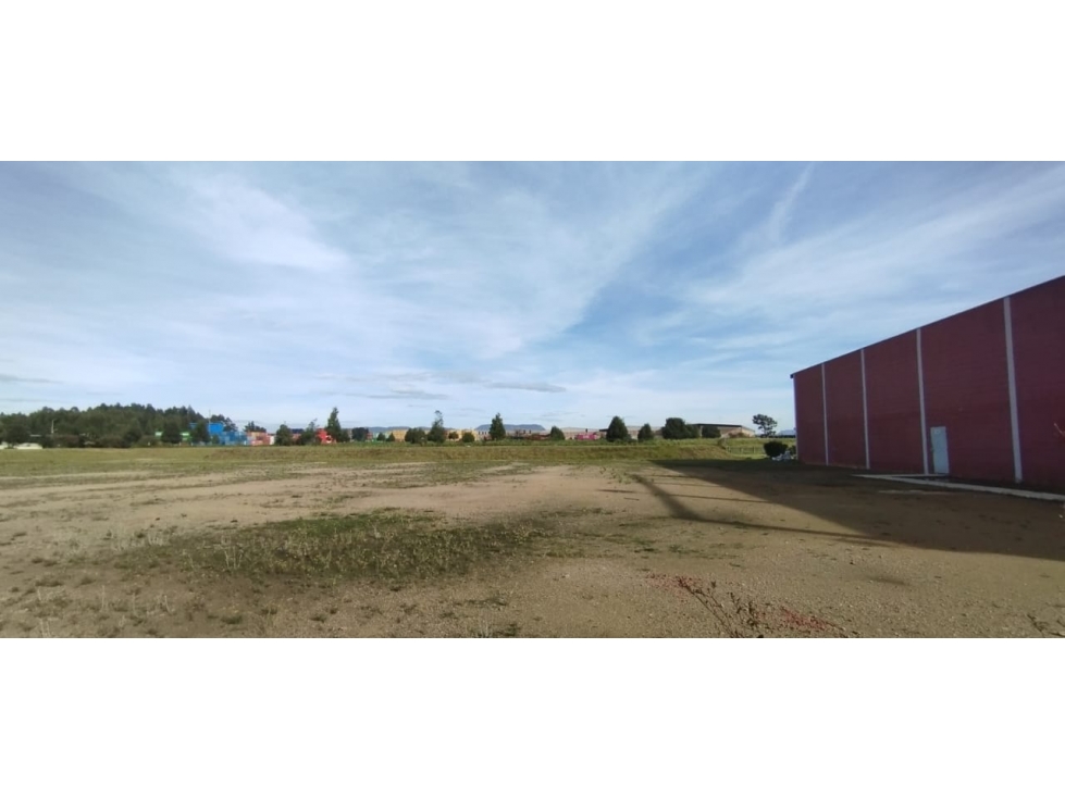 ARRIENDO LOTE TIPO PATIO 7083 M2 EN PARQUE INDUSTRIAL,MADRID, CUND. - 2