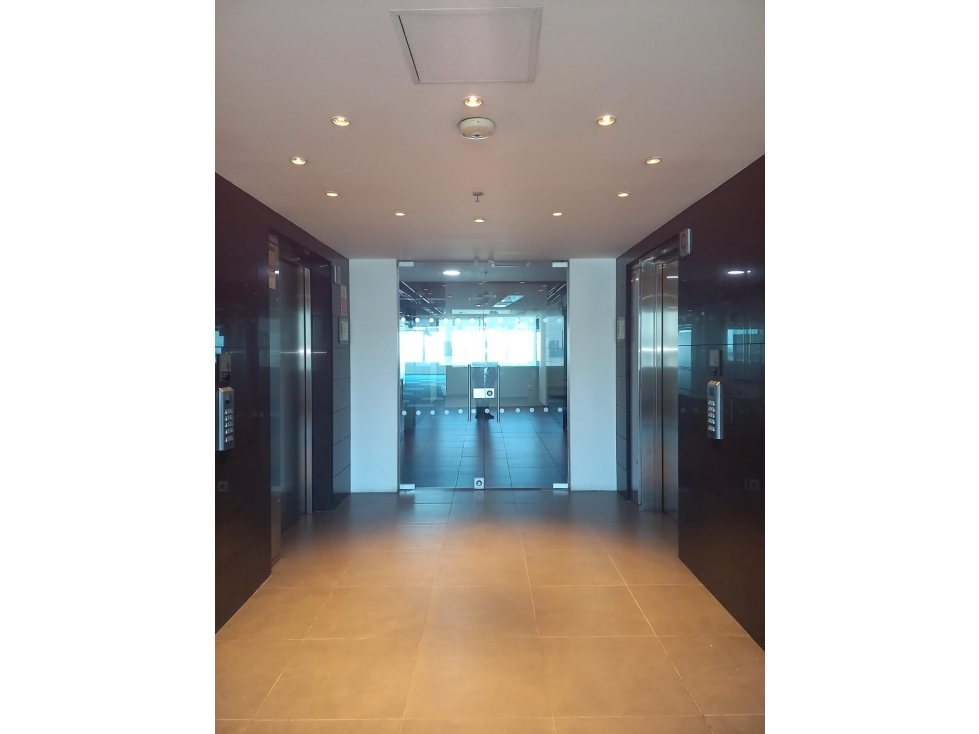 ARRIENDO OFICINA 351 M2 CENTRO EMPRESARIAL AV DORADO, BOGOTA D.C — foto 6