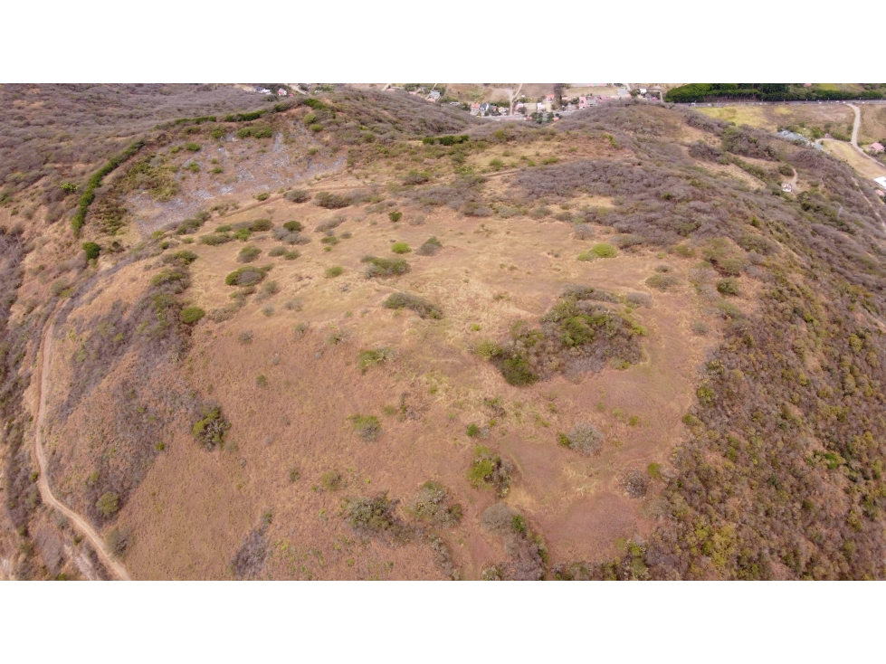 LOTES EN VENTA EN YUNGUILLA - 6