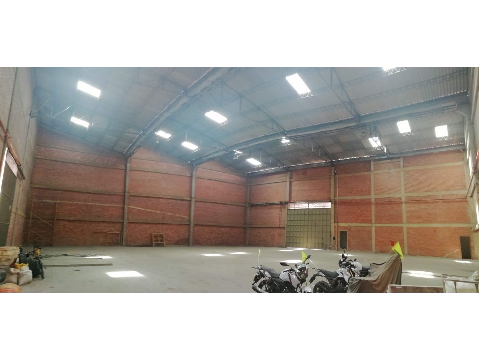 ARRIENDO BODEGA INDUSTRIAL DE 1.350 M² EN ZIPAQUIRÁ - 5