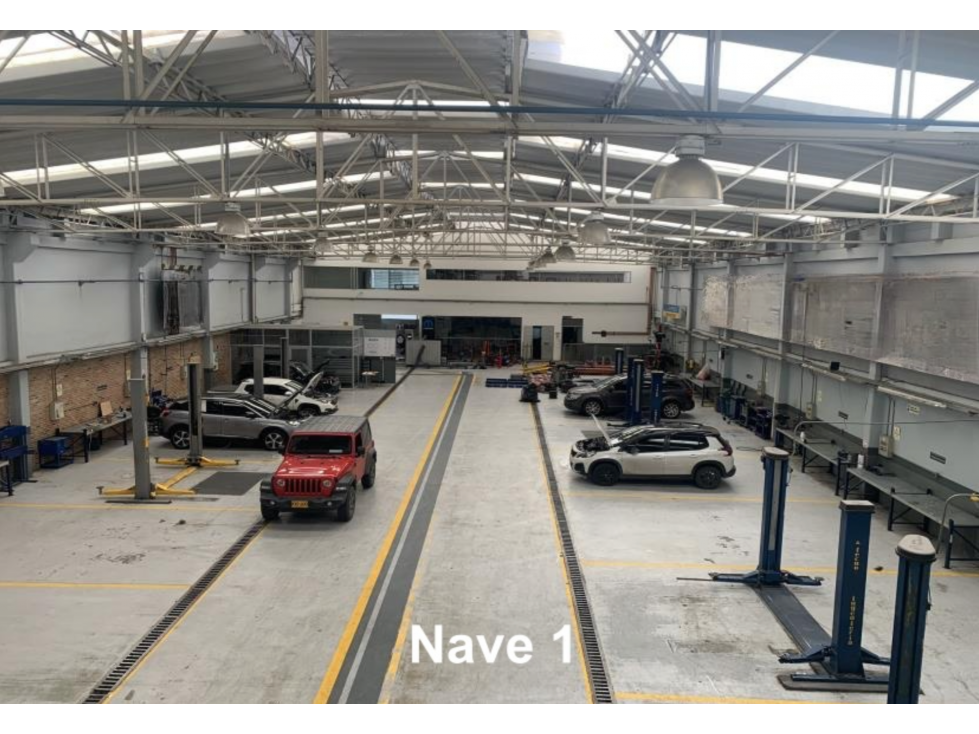 ARRIENDO BODEGA DE 2.275 M² MAS LOTE DE 212 M² BARRIO GAITÁN