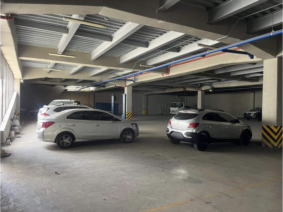 VITRINA COMERCIAL AUTOMOTRIZ 10.329 M² SOBRE VÍA PRINCIPAL TUNJUELITO — foto 6