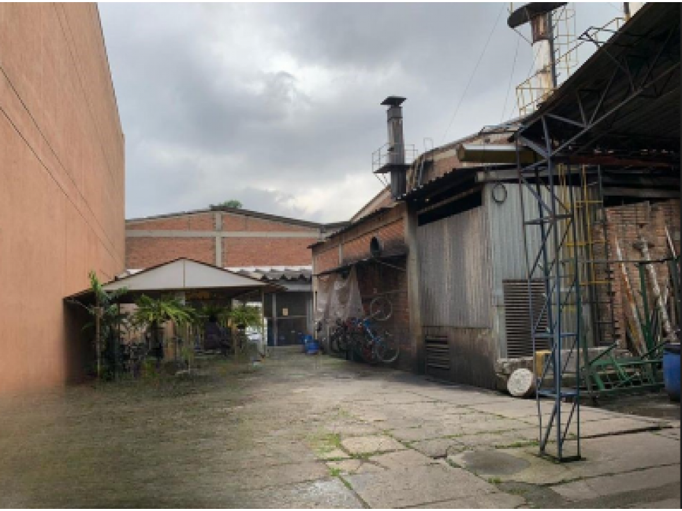 BODEGA DE 4.807 M² EN VENTA - ALAMOS - 5
