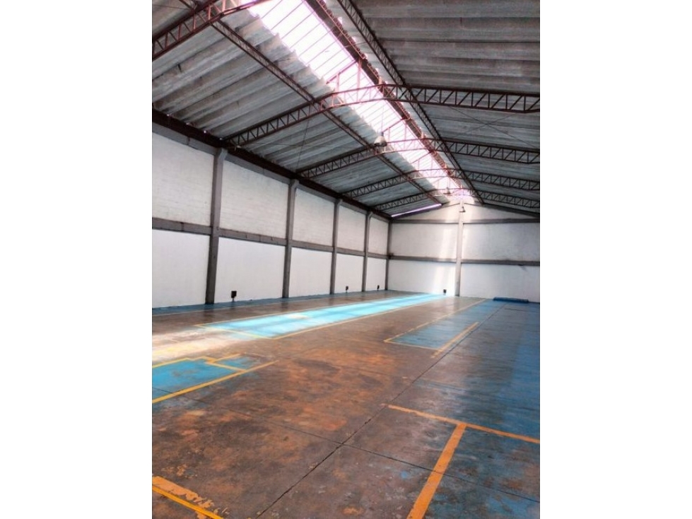 BODEGA DE 600 m² CON 300 KVA EN MONTEVIDEO - 5