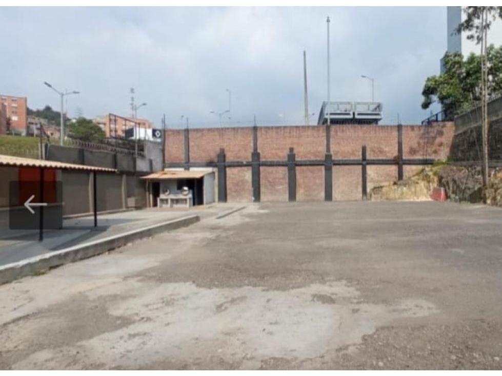 ARRIENDO INMUEBLE DE USO COMERCIAL E INDUSTRIAL 1.032 m² ALTOS DE SUBA - 1