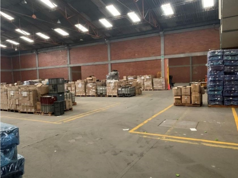 ARRIENDO BODEGA 1.270 m² ZONA INDUSTRIAL FONTIBON — foto 5