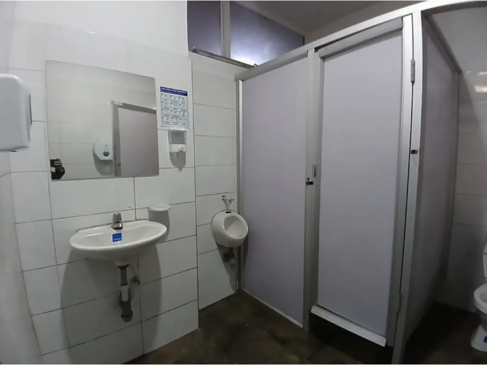 ARRIENDO BODEGA 1.200 m² PUENTE ARANDA — foto 6