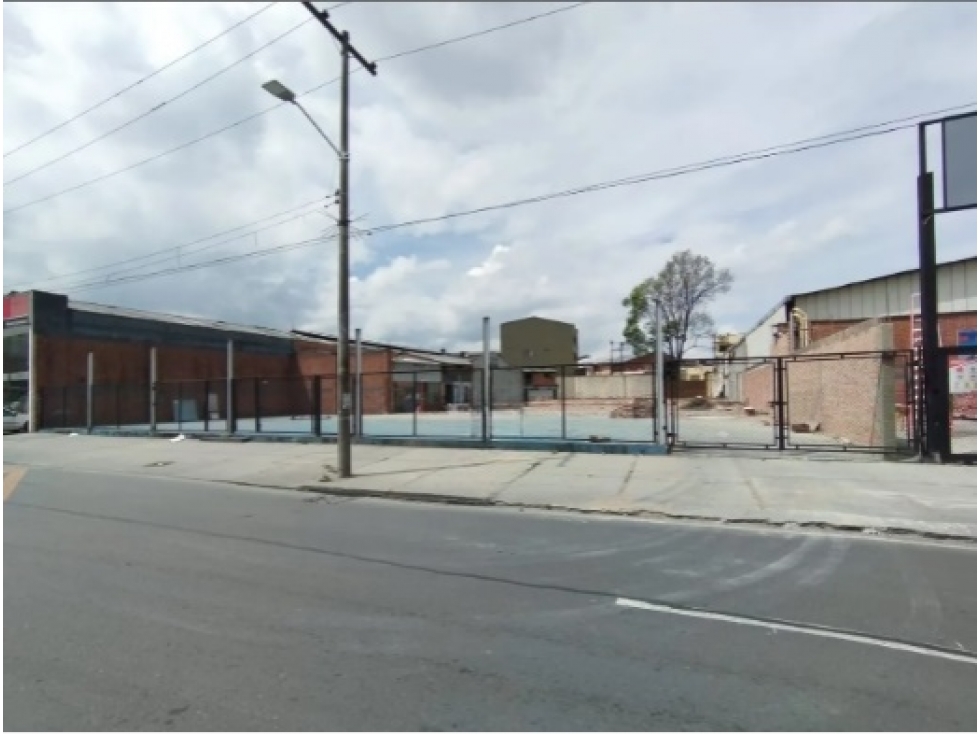 VENDO ARRIENDO LOTE COMERCIAL E INDUSTRIAL 2.125 M² PUENTE ARANDA - 2