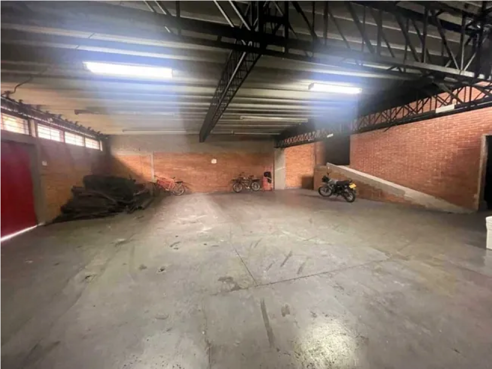 PREDIO COMERCIAL DE 862 M² EN LOS HÉROES. AUTOPISTA NORTE - CALLE 80 — foto 5