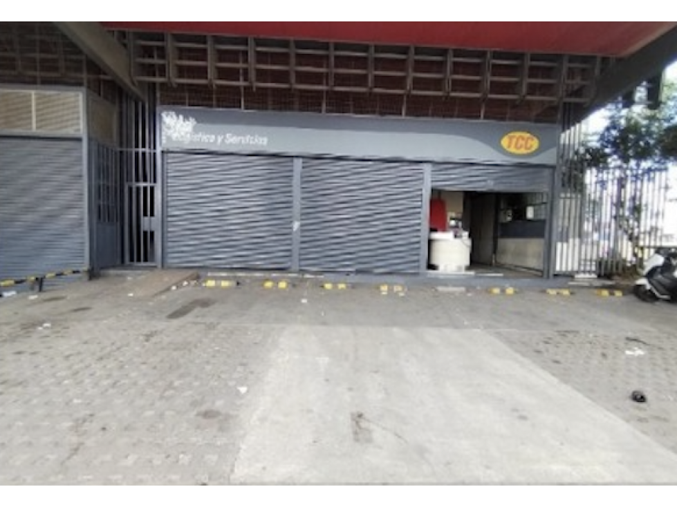 LOCAL COMERCIAL DE 386,5 M² EN LA ESTANZUELA — foto 2