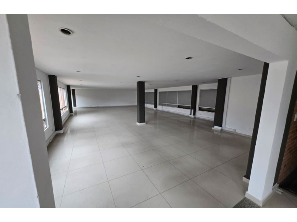 SE ARRIENDA BODEGA DE 1.481 M² PARQUE INDUSTRIAL EN TOCANCIPÁ - 4