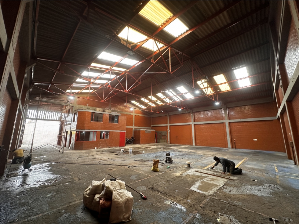 BODEGA DE 600 M² EN LOS EJIDOS, ZONA INDUSTRIAL DE PUENTE ARANDA