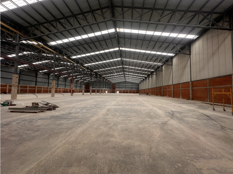 ARRIENDO BODEGA DE 4.229 M² EN FONTIBÓN — foto 6