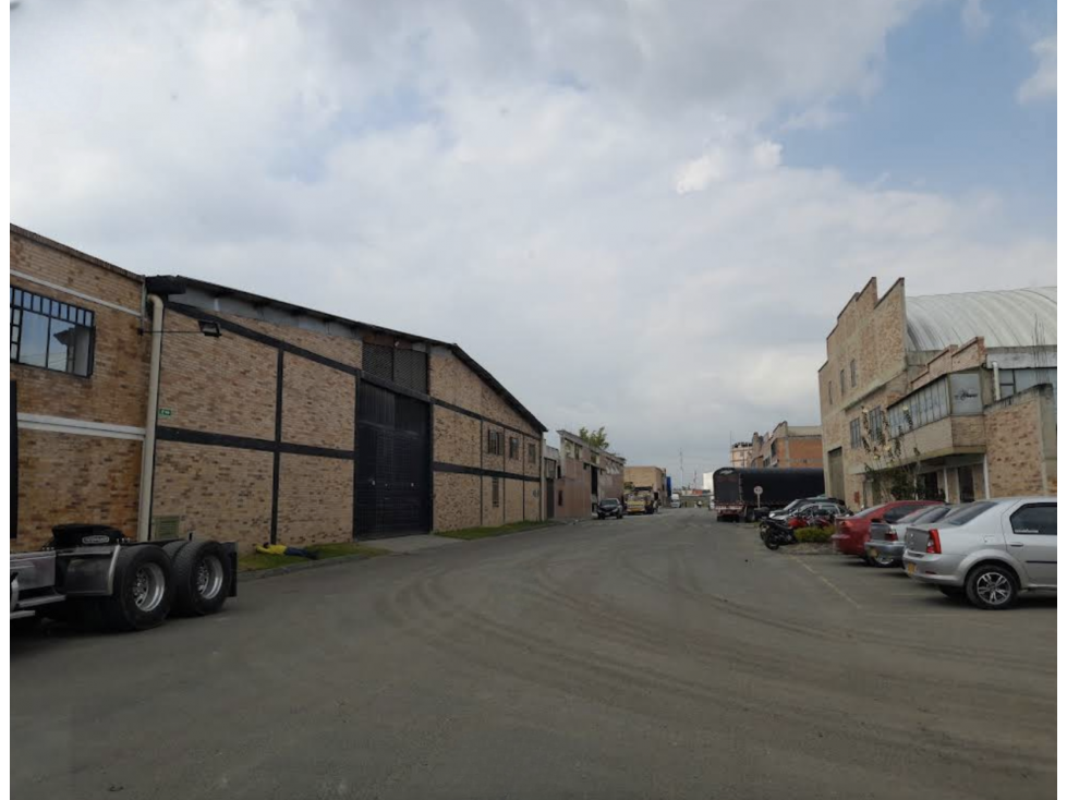 Predio industrial de 2.000 m² en Parque Industrial Fontibón