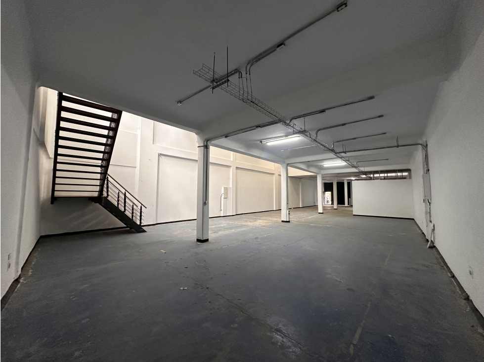 BODEGA DE 537 M² BARRIO GAITÁN — foto 4