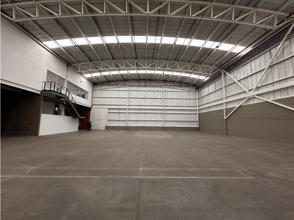 BODEGA DE 924,51 M² COMPLEJO LOGÍSTICO, CERCA AL AEROPUERTO — foto 5