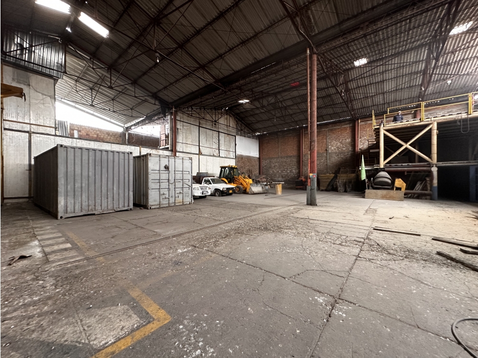 BODEGA INDUSTRIAL DE 840 M² COFRADIA FONTIBÓN — foto 3