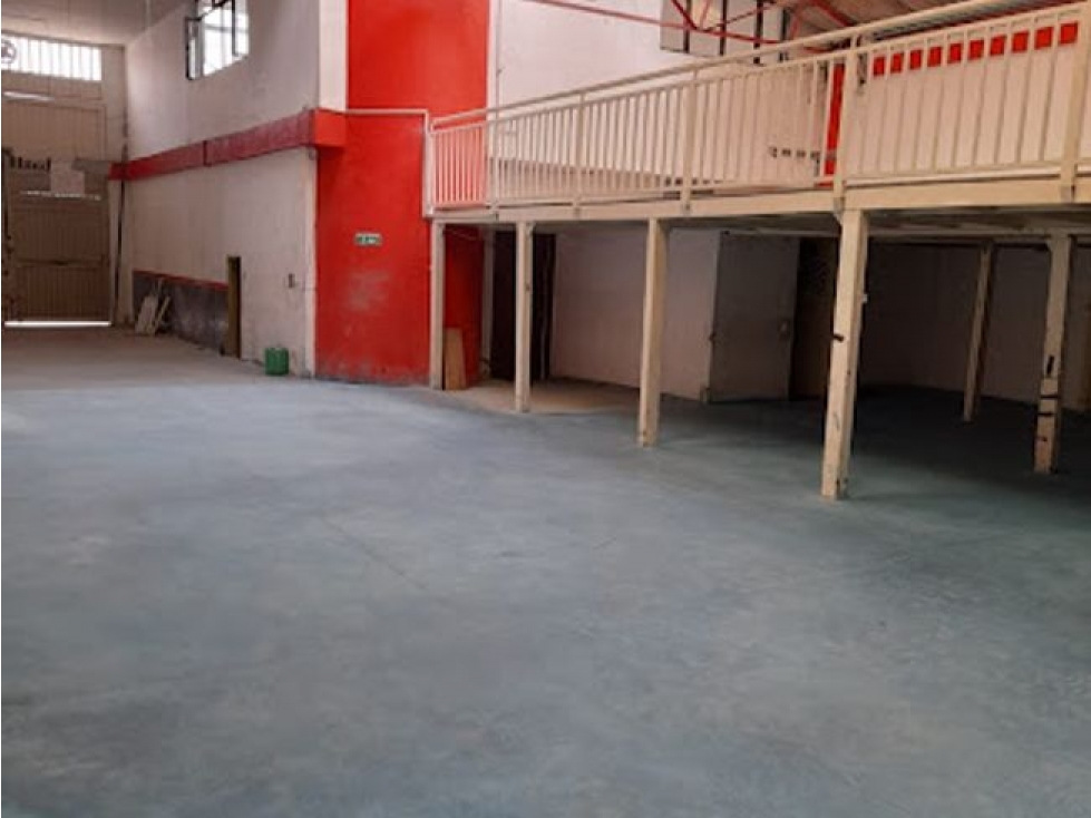 ARRIENDO BODEGA 850 m² GORGONZOLA - PUNTE ARANDA - 4