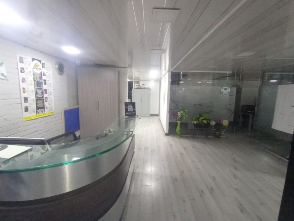 SE VENDE BODEGA 1.470 m² PENSILVANIA - 5