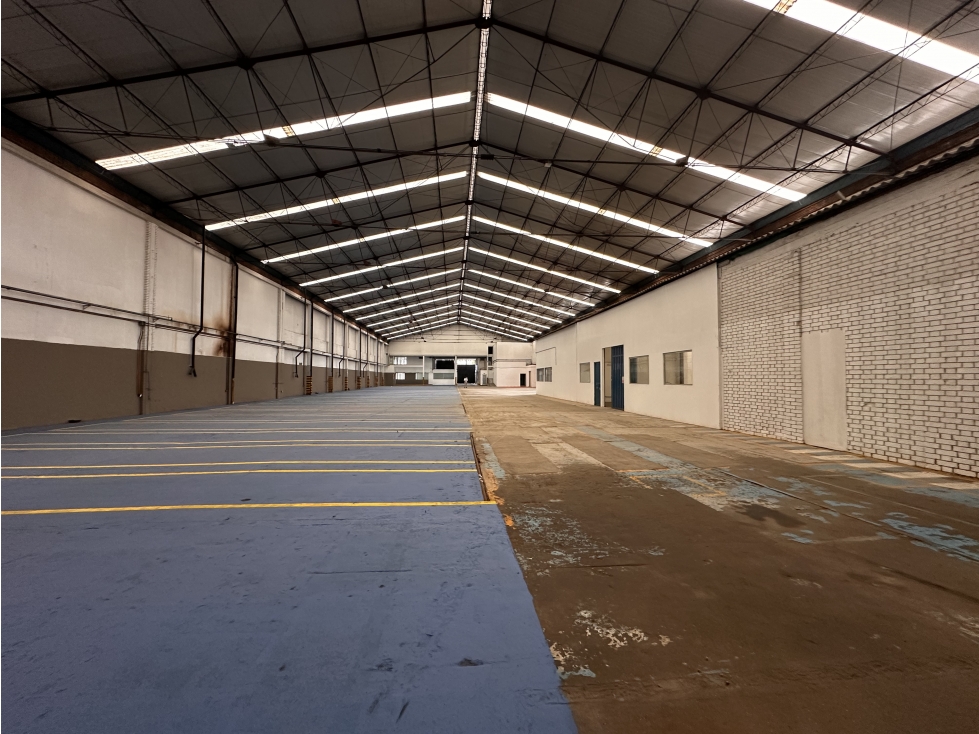 ARRIENDO BODEGA DE 2.814 M², SECTOR INDUSTRIAL DE MONTEVIDEO — foto 6