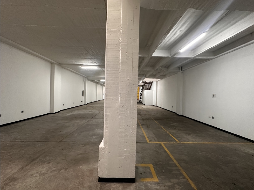 BODEGA DE 845,5 M² BARRIO GAITÁN — foto 5