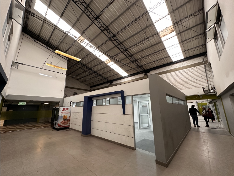 BODEGA DE 3.485 M² EN VENTA/ARRIENDO, FONTIBÓN CERCA AL AEROPUERTO — foto 5