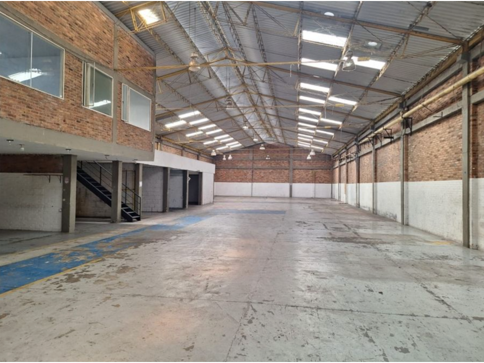 ARRIENDO BODEGA DE 1.265 m² EN ALAMOS — foto 2