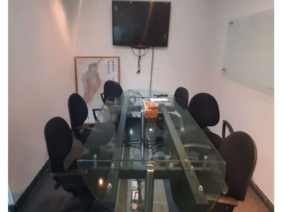 VENDO MAGNIFICA BODEGA 2.196 m² MONTEVIDEO - 6