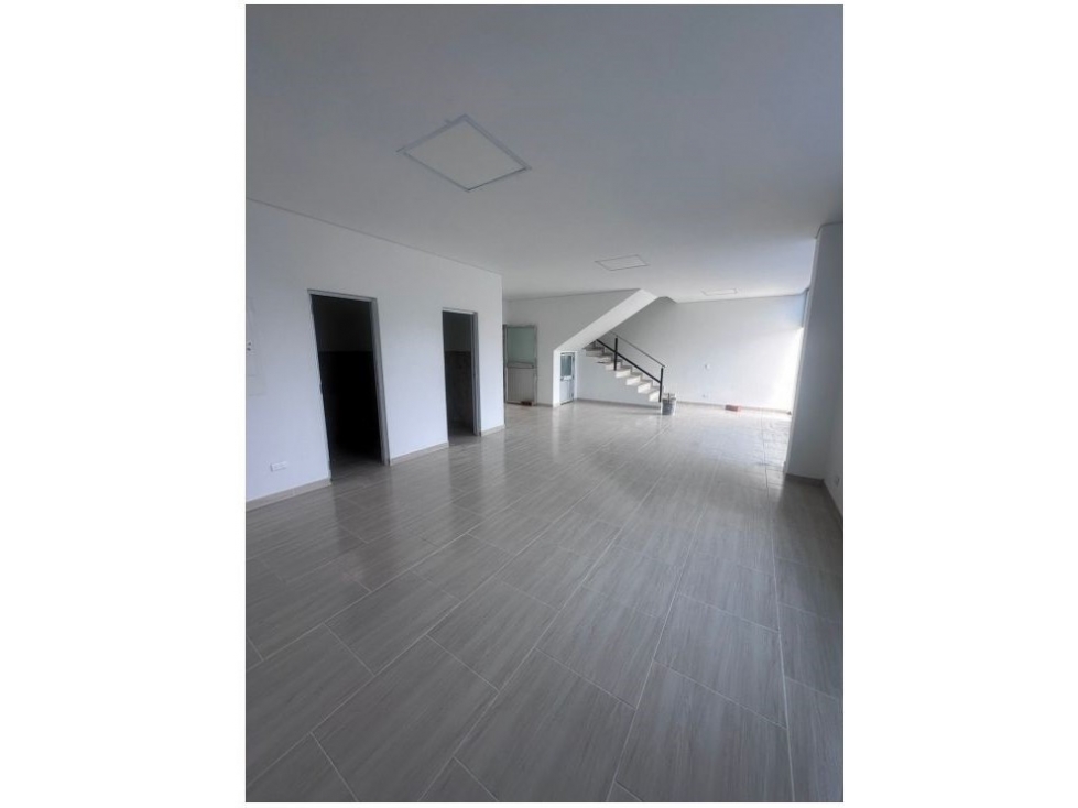 SE ARRIEDA BODEGA 515 m² PARQUE INDUSTRIAL ZIPAQUIRA - 2