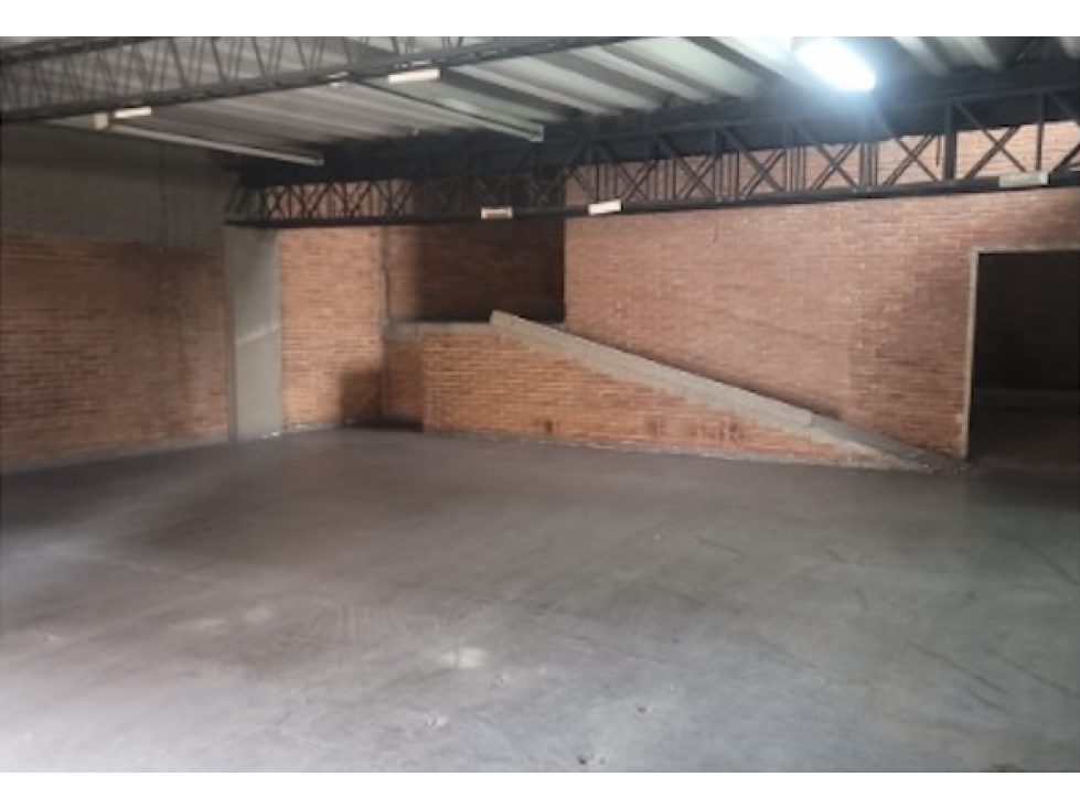 PREDIO COMERCIAL DE 862 M² EN LOS HÉROES. AUTOPISTA NORTE - CALLE 80 — foto 6