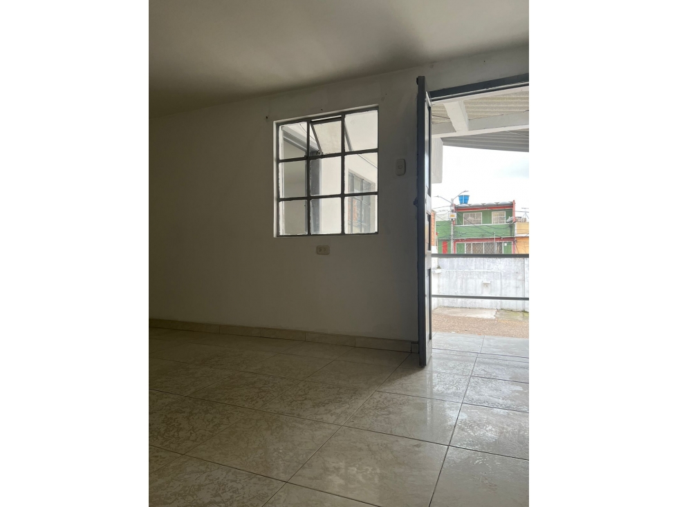 LOTE DE 270 m² BARRIO LAS FERIAS — foto 6