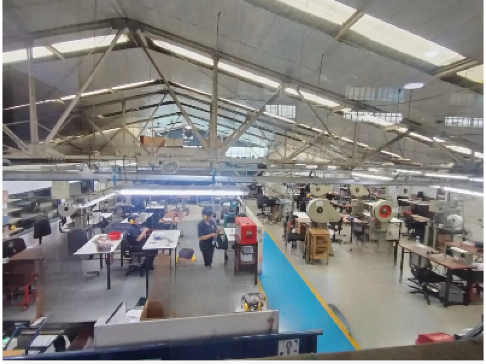 BODEGA DE 543 M² EN VENTA, SECTOR INDUSTRIAL CENTENARIO - EL EJIDO - 2